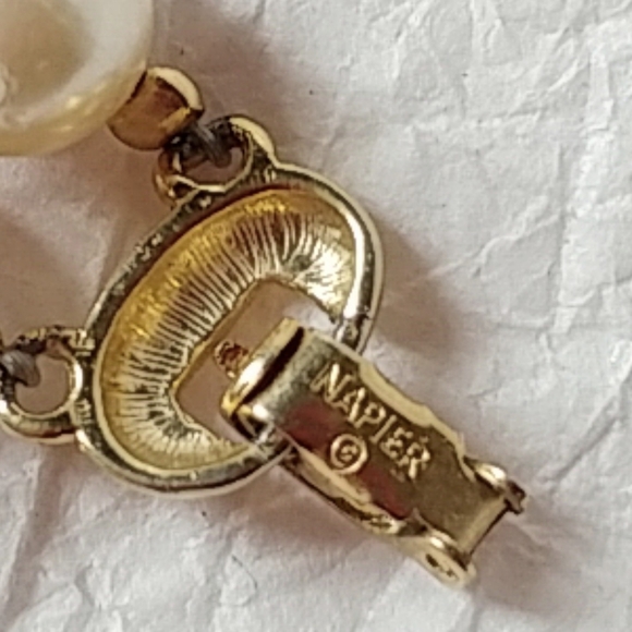 NAPIER FAUX PEARL CHOKER NECKLACE & BRACELET - 1980s AD PIECE - Picture 6 of 8